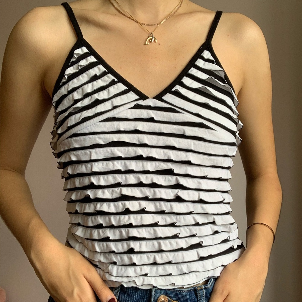 V-Neck Y2K Vintage B&W Tank Top